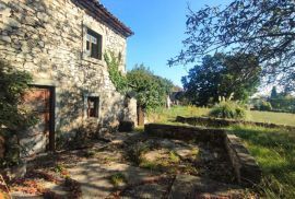 ISTRA, LABIN - Kuća s prostranim građevinskim zemljištem, Labin, Maison