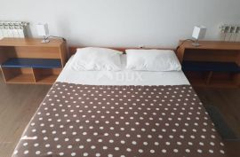 ISTRA, UMAG - Apartmanska kuća 3 km od mora, Umag, بيت