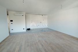 ISTRA,PULA -Luksuzni smart home stan u centru 130M2!, Pula, Wohnung