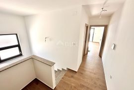 CRIKVENICA - Dvoetažni apartman, 101 m2, pogled na more!, Crikvenica, Διαμέρισμα