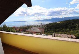 RIJEKA, PULAC - Predivna samostojeća kuća s panoramskim pogledom, 3 garaže!, Rijeka, Casa