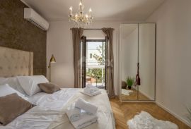 OPATIJA, IČIĆI - jedinstvena etaža 190m2 u mirnoj ulici s bazenom i pogledom na more, Opatija - Okolica, Apartamento