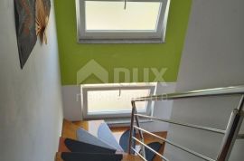 OTOK KRK, GRAD KRK - Dvoetažni apartman 4S+DB, Krk, Διαμέρισμα