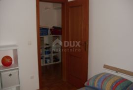 OTOK KRK, GRAD KRK - Dvoetažni apartman 4S+DB, Krk, Διαμέρισμα