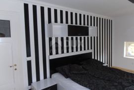 OPATIJA, CENTAR - Stan u austrougarskoj vili, Opatija, Apartamento