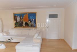 OPATIJA, CENTAR - Stan u austrougarskoj vili, Opatija, Apartamento