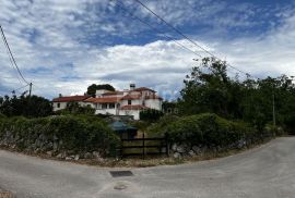 OTOK KRK, DOBRINJ (OKOLICA) -  Kuća sa 7 stambenih jedinica, Dobrinj, Casa