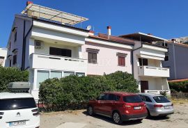 OTOK KRK, BAŠKA - Trosobni apartman u blizini mora, Baška, Flat