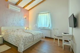 ISTRA, NOVIGRAD - Lijepa vila s bazenom!, Brtonigla, Casa