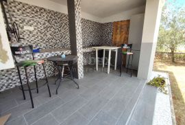 ISTRA, PEROJ - Moderan penthouse sa zanosnim pogledom, Vodnjan, Appartment