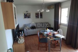 OTOK KRK, RISIKA - Predivna kuća sa 4 apartmana, Vrbnik, Casa