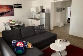 ISTRA, MEDULIN - Kuća sa 3 apartmana, Medulin, Ev