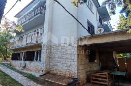 ISTRA, PULA - Samostojeća kuća na Velom Vrhu 400m2, Pula, Дом