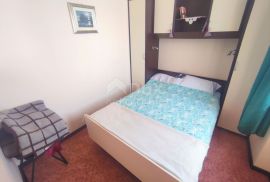 ISTRA, PREMANTURA - Kuća na 3 etaže s garažom - POGLED NA MORE!!, Medulin, House