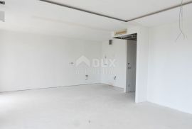 OPATIJA, LOVRAN - villa 333m2 s bazenom i pogledom na more + okoliš 500m2, Lovran, Σπίτι