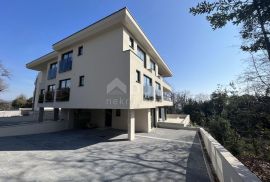 OPATIJA, LOVRAN - STAN SJ3 - 109,5m2 PENTHOUSE + BAZEN I TERASE/BALKONI 71m2 (248m2 BRUTTO - 170m2 NETO), Lovran, Appartment