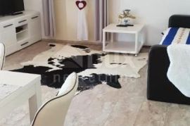 OTOK PAG, POVLJANA - Predivna kuća s dva apartmana i bazenom, Povljana, House