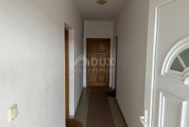 Otok Krk, Porat - Dvoetažni stan sa pogledom na more, Malinska-Dubašnica, Appartement