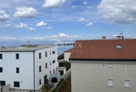 Otok Krk, Porat - Dvoetažni stan sa pogledom na more, Malinska-Dubašnica, Appartement