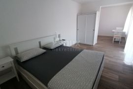 ISTRA, FAŽANA - Apartmanska kuća 250 m od mora !, Fažana, Maison