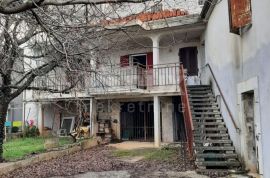 ISTRA, BALE - Kuća za renovaciju!, Bale, Σπίτι