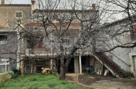 ISTRA, BALE - Kuća za renovaciju!, Bale, Σπίτι