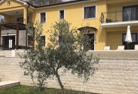 OPATIJA, MOŠĆENICE - Vila na osami, 240m2 s pogledom na more, Mošćenička Draga, House