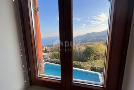 OPATIJA, POLJANE - Rustikalna vila od 300m2 s panoramskim pogledom na Kvarnerski zaljev, Opatija - Okolica, Casa