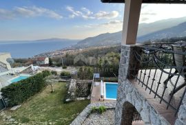 OPATIJA, POLJANE - Rustikalna vila od 300m2 s panoramskim pogledom na Kvarnerski zaljev, Opatija - Okolica, Casa