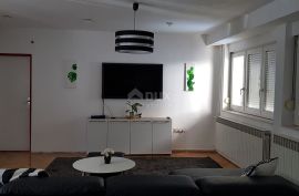 ZAGREB - Hostel na odličnoj lokaciji sa uhodanim poslom, Zagreb, بيت