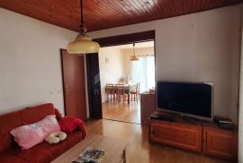 ISTRA, ROVINJ - Dva stana s velikim vrtom i garažom 600m do mora, Rovinj, Apartamento