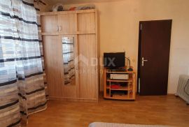 ISTRA, ROVINJ - Dva stana s velikim vrtom i garažom 600m do mora, Rovinj, Apartamento