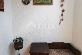 ISTRA, LABIN - Apartmanska kuća u predgrađu na prostranoj okućnici, Labin, House