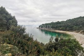 ISTRA, PERUŠKI - Kompleks građevinskog i poljoprivrednog zemljišta, Marčana, Zemljište