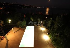 OPATIJA, VOLOSKO - vila 230m2 s bazenom i pogledom na more + uređena okućnica 1100m2, Opatija, Famiglia