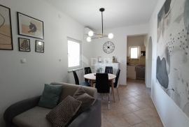 ZADAR, DEBELJAK - Prekrasna vila s bazenom, Sukošan, Casa