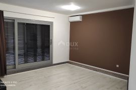 RIJEKA, MATULJI - Stan u prizemlju s okućnicom, Matulji, Apartamento