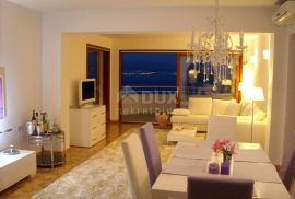 OPATIJA, CENTAR - samostojeća villa 605m2 s pogledom na more + okoliš 600m2, Opatija, Casa