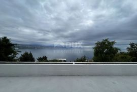 OPATIJA, CENTAR - dvoetažni stan 200m2 (prizemlje + suteren) 3S+DB s panoramskim pogledom na more + okoliš 100m2, Opatija, Flat