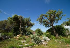 OTOK KRK, PUNAT– Apartmanska kuća prvi red do mora i lijepih plaža, Punat, Casa