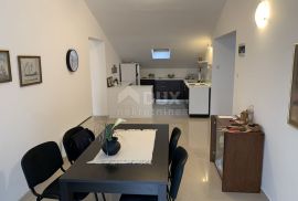 CRIKVENICA, DRAMALJ - stan u neposrednoj blizini mora, Crikvenica, Appartement