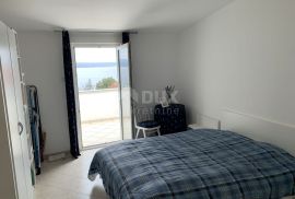 CRIKVENICA, DRAMALJ - stan u neposrednoj blizini mora, Crikvenica, Appartement