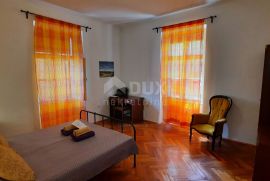 OPATIJA, CENTAR - Stan 100 m2 podjeljen u dva apartmana, Opatija, Appartment