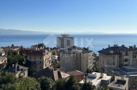 OPATIJA - Stan u staroj vili s predivnim pogledom na more, Opatija, Apartamento