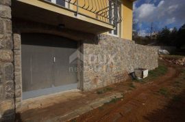 OPATIJA, POBRI - samostojeća kuća 580m² s pogledom na more + okućnica 3200m2, Opatija, House