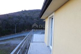 OPATIJA, POBRI - samostojeća kuća 580m² s pogledom na more + okućnica 3200m2, Opatija, House