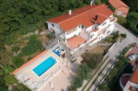 OPATIJA, VEPRINAC - vila 1000m2 s pogledom na more, 6 apartmana i bazenom + okoliš 1000m2, Opatija - Okolica, Ev