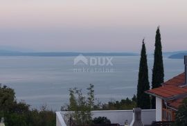 OPATIJA, VEPRINAC - vila 1000m2 s pogledom na more, 6 apartmana i bazenom + okoliš 1000m2, Opatija - Okolica, Ev