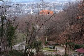 RUKAVAC - građevinski teren 3100m2 za stambenu zgradu - stanove  obiteljsku kuću, Matulji, Arazi