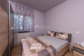 ISTRA, MEDULIN Apartmanska kuća u Banjolama - POGLED NA MORE!!, Medulin, Kuća